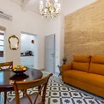 Apartment Mch Marina Charming House - Elegant In *