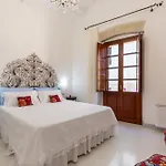 Apartment Mch Marina Charming House - Elegant In Cagliari