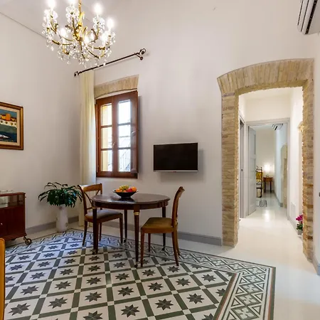 Mch-marina Charming House