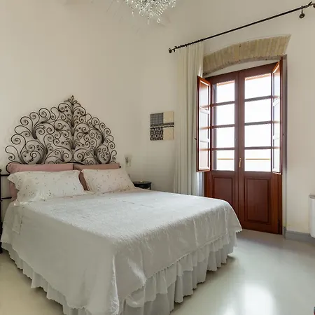 Mch-marina Charming House Апартаменты